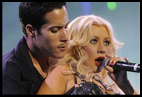 [Fotos+Videos] Christina Aguilera viaja para brindar un show privado en Denver N629